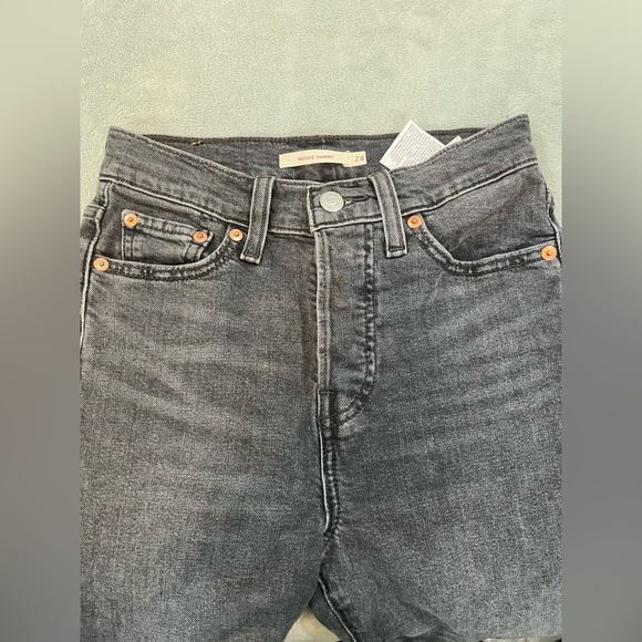 Levis skinny jeans - Picture 2 of 5